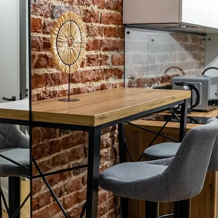 Apartment Romari таманська 12