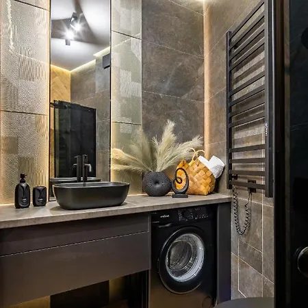 Appartement Romari таманська 12