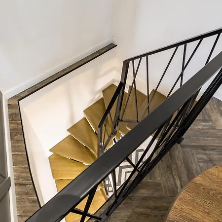 Appartement Romari таманська 12