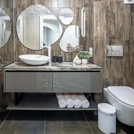 Appartement Romari таманська 12 Lviv