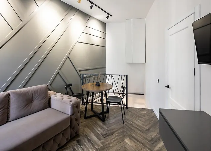 公寓 Romari таманська 12 *