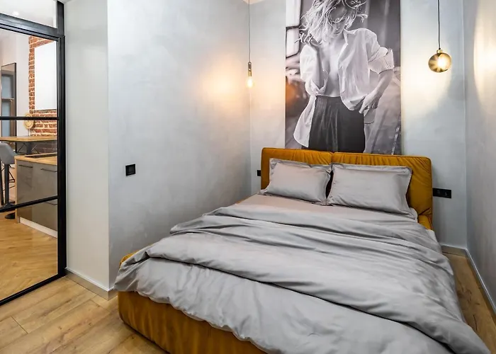 Romari таманська 12 * 利沃夫