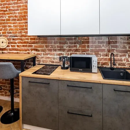 Apartmán Romari таманська 12 Lvov
